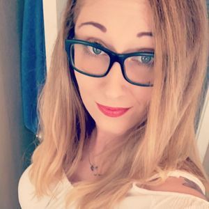 Meet your Posher, Rose